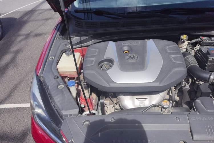 Used CHANGAN Eado 2018 1.6L GDI Automatic Fashion Edition Engine Bay Right