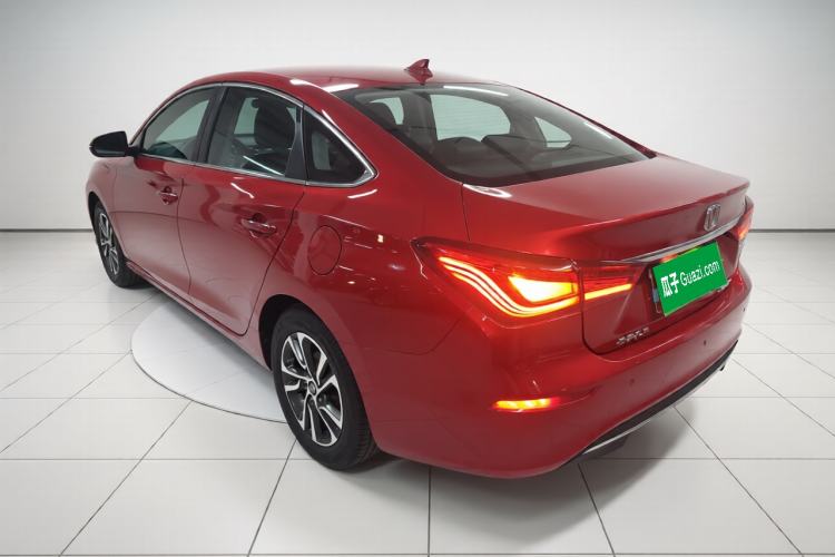 Used CHANGAN Eado 2018 1.6L GDI Manual Fashion Edition Exterior 2