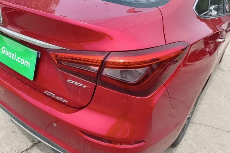Used CHANGAN Eado 2018 High-Energy Edition 1.6L GDI Automatic Pioneer Model China V Standard Exterior 3