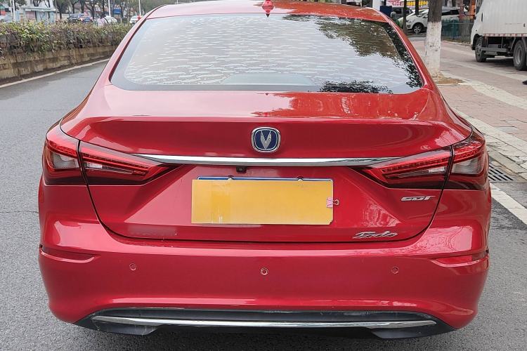 Used CHANGAN Eado 2018 1.6L GDI Automatic Fashion Edition Exterior 4