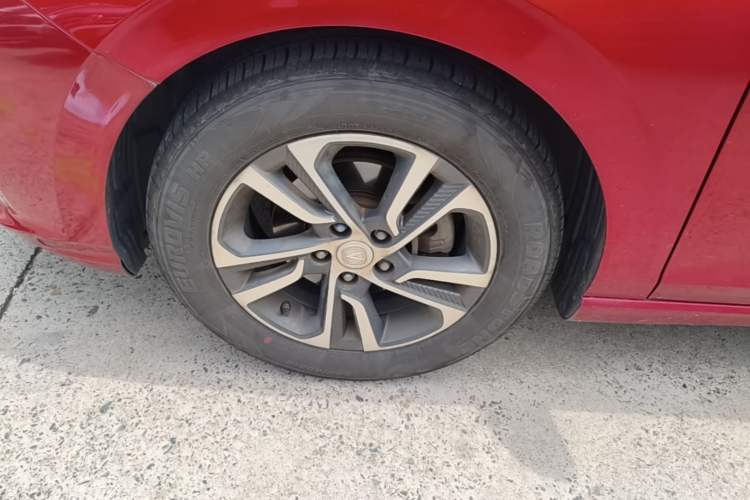 Used CHANGAN Eado 2018 High-Energy Edition 1.6L GDI Automatic Pioneer Model China V Standard Exterior 4