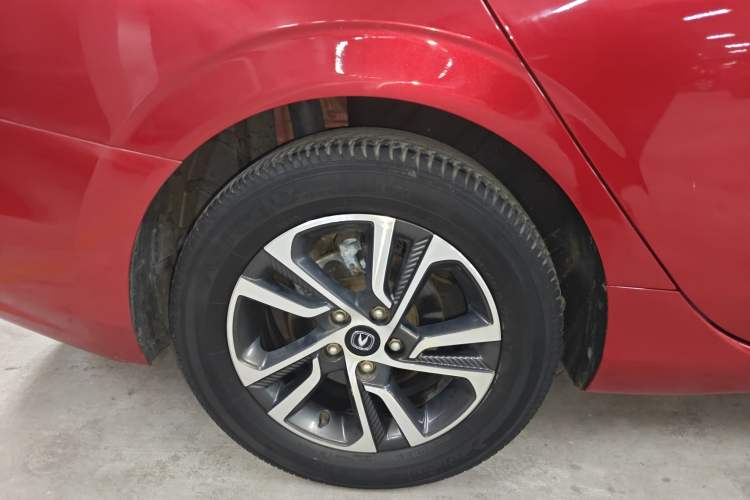 Used CHANGAN Eado 2018 1.6L GDI Manual Fashion Edition Exterior 5