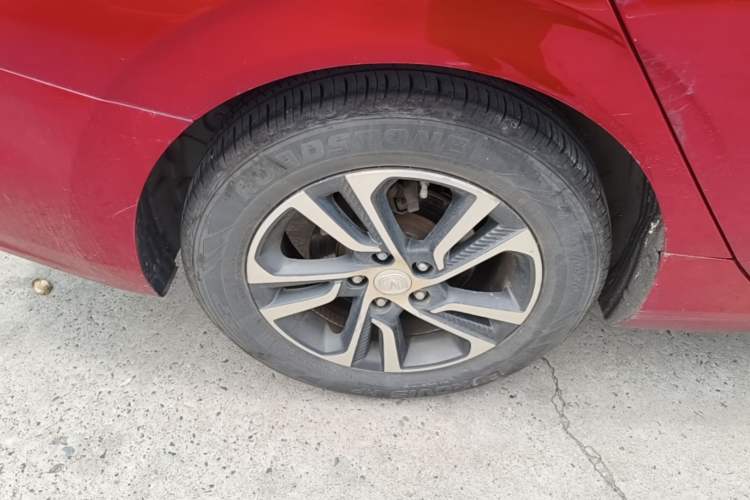 Used CHANGAN Eado 2018 High-Energy Edition 1.6L GDI Automatic Pioneer Model China V Standard Exterior 5