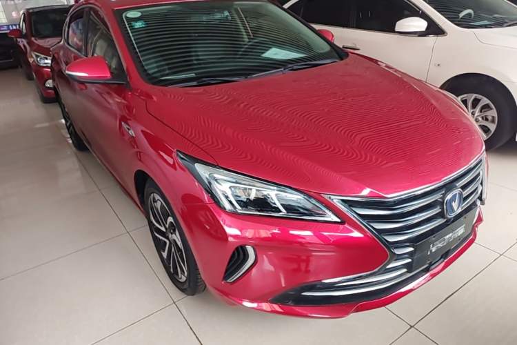 Used CHANGAN Eado 2018 1.6L GDI Automatic Trendy Model China V Standard Front Right 45 Deg