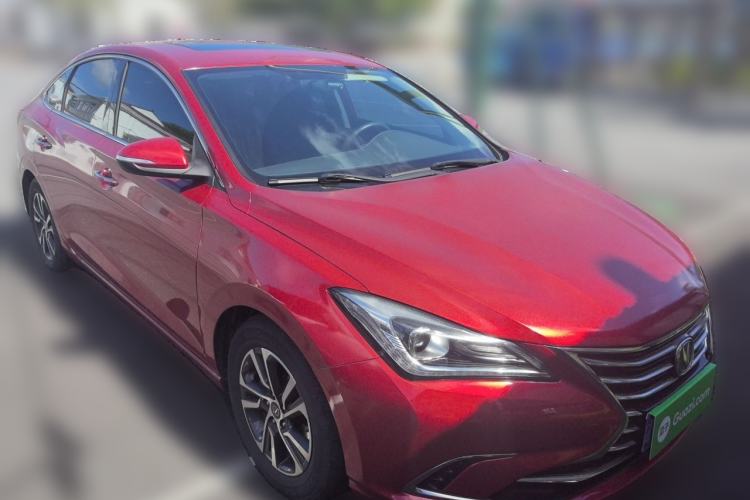Used CHANGAN Eado 2018 1.6L GDI Automatic Fashion Edition Front Right 45 Deg