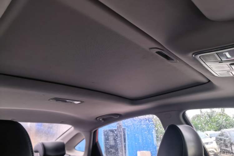 Used CHANGAN Eado 2018 1.6L GDI Manual Fashion Edition Headliner