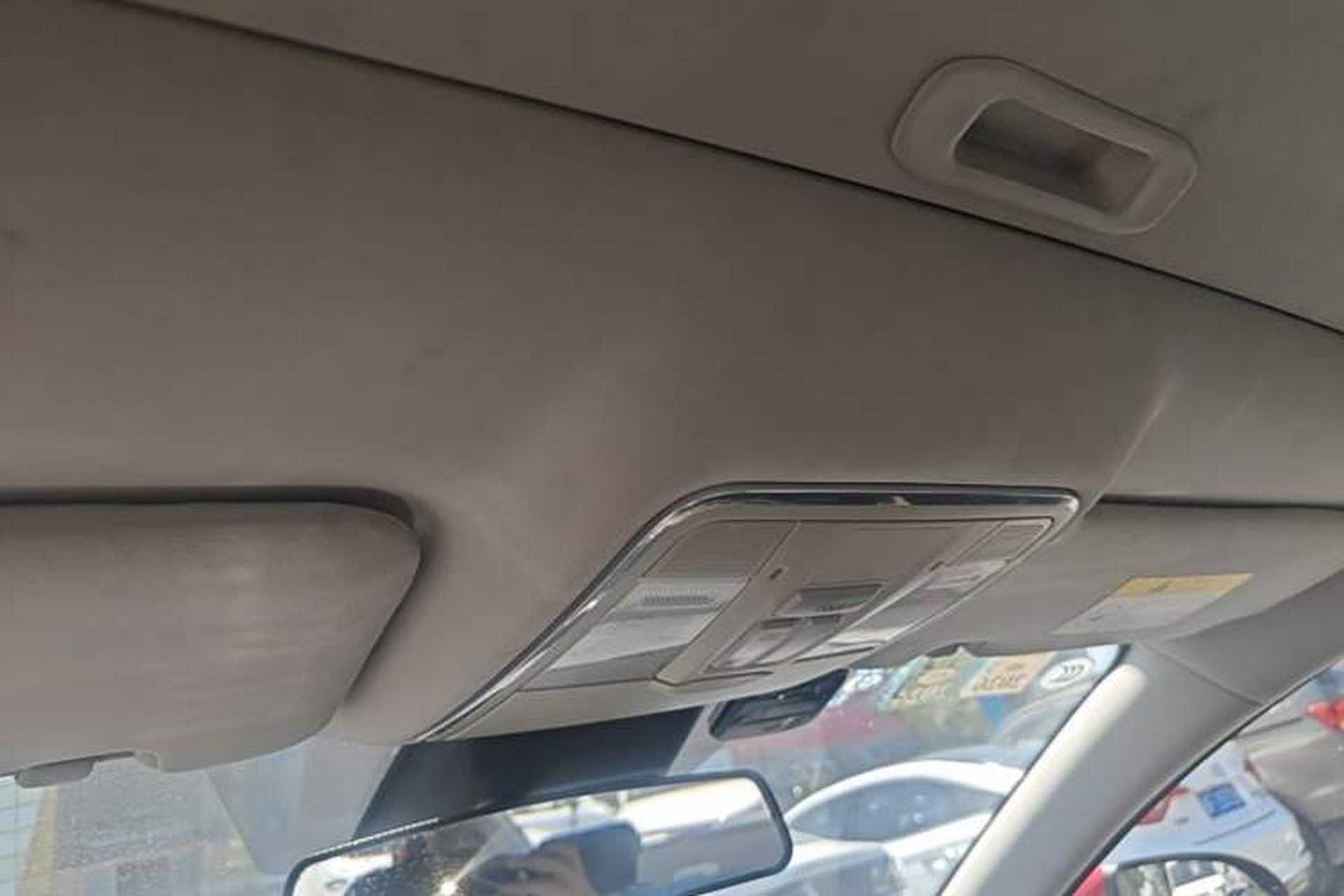 Used CHANGAN Eado 2018 1.6L GDI Manual Prestige Model Headliner