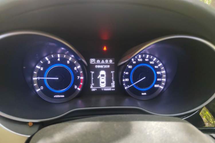 Used CHANGAN Eado 2018 1.6L GDI Automatic Trendy Model China V Standard Instrument Cluster