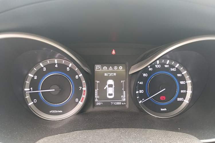 Used CHANGAN Eado 2018 High-Energy Edition 1.6L GDI Automatic Pioneer Model China V Standard Instrument Cluster