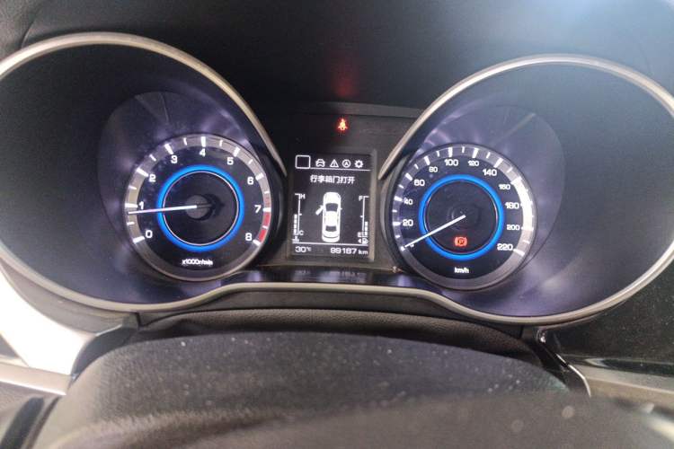 Used CHANGAN Eado 2018 1.6L GDI Manual Fashion Edition Instrument Cluster