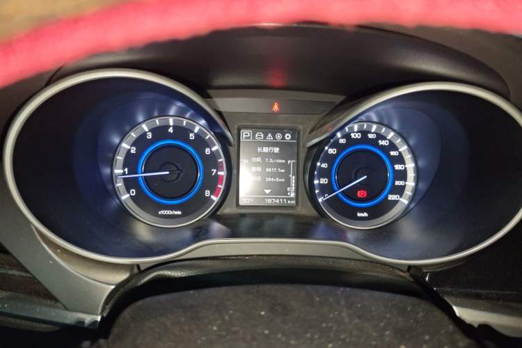 Used CHANGAN Eado 2018 1.6L GDI Automatic Fashion Edition Instrument Cluster