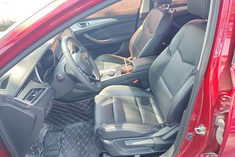 Used CHANGAN Eado 2018 High-Energy Edition 1.6L GDI Automatic Pioneer Model China V Standard Left Front Seat