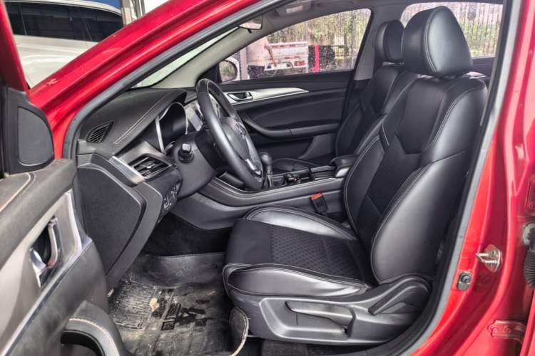 Used CHANGAN Eado 2018 1.6L GDI Manual Fashion Edition Left Front Seat