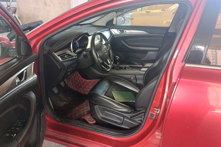 Used CHANGAN Eado 2018 1.6L GDI Manual Fashion Edition Left Front Seat
