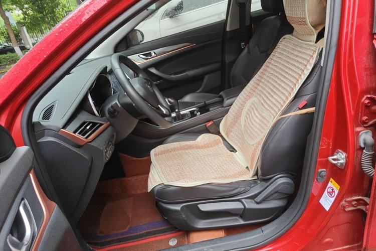Used CHANGAN Eado 2018 1.6L GDI Manual Trendy Model China V Standard Left Front Seat