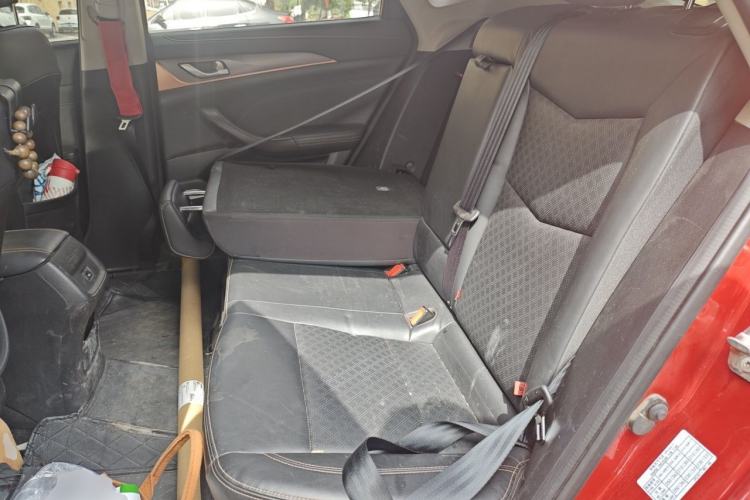 Used CHANGAN Eado 2018 1.6L GDI Manual Trendy Model China V Standard Left Rear Seat