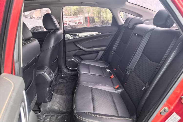 Used CHANGAN Eado 2018 1.6L GDI Manual Fashion Edition Left Rear Seat