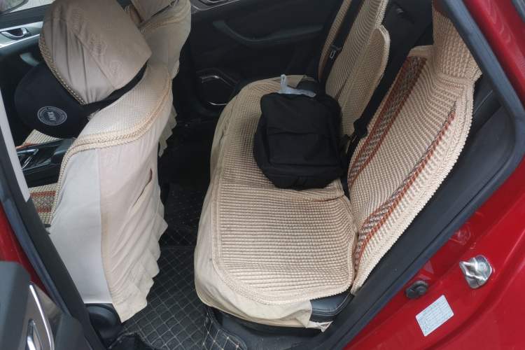 Used CHANGAN Eado 2018 1.6L GDI Manual Fashion Edition Left Rear Seat