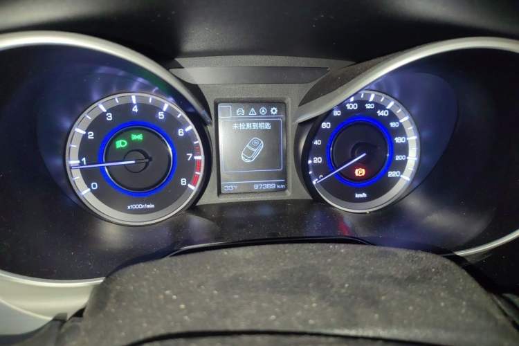 Used CHANGAN Eado 2018 High-Energy Edition 1.6L GDI Manual Competition Model China V Standard Odometer Close Up