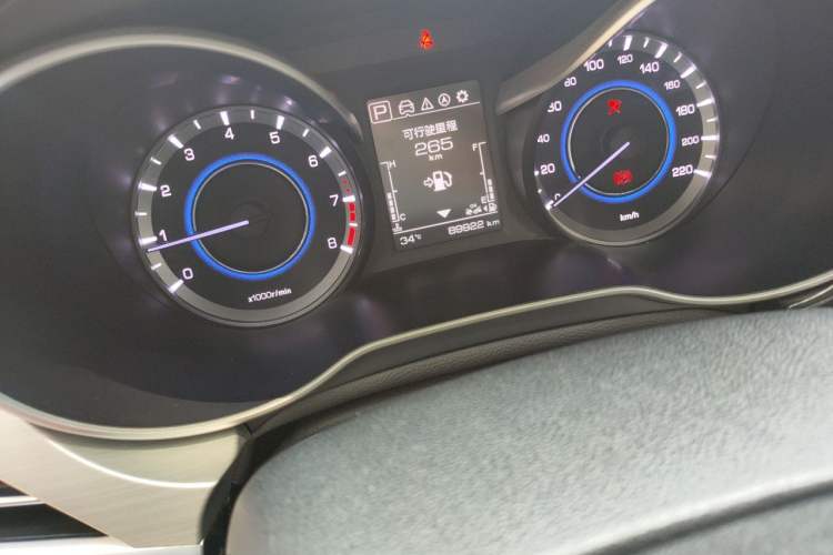 Used CHANGAN Eado 2018 1.6L GDI Automatic LingShang Model Odometer Close Up