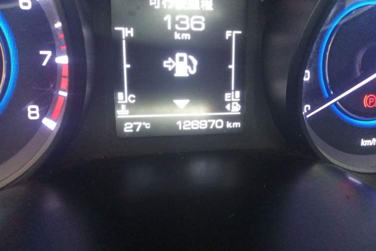 Used CHANGAN Eado 2018 High-Energy Edition 1.6L GDI Manual Pioneer Model China V Standard Odometer Close Up