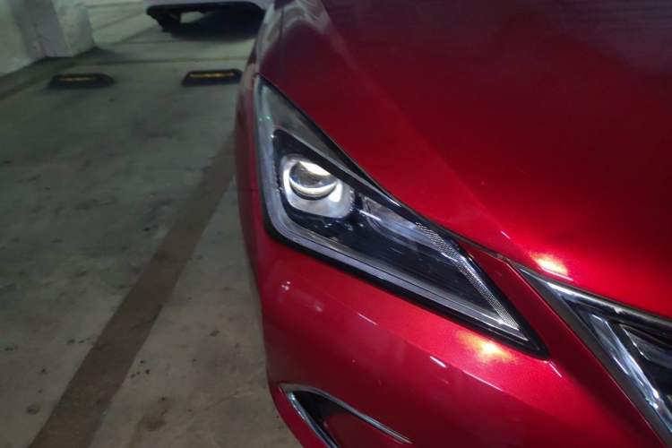 Used CHANGAN Eado 2018 High-Energy Edition 1.6L GDI Manual Competition Model China V Standard Right Front Headlight