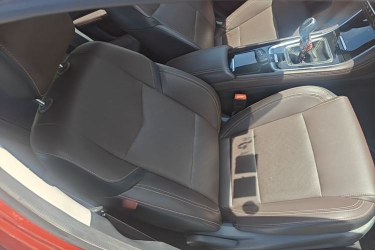 Used CHANGAN Eado 2018 1.6L GDI Manual Prestige Model Right Front Seat