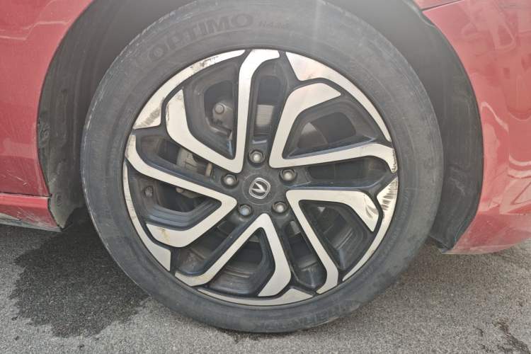 Used CHANGAN Eado 2018 1.6L GDI Manual Trendy Model China V Standard Right Front Wheel Hub