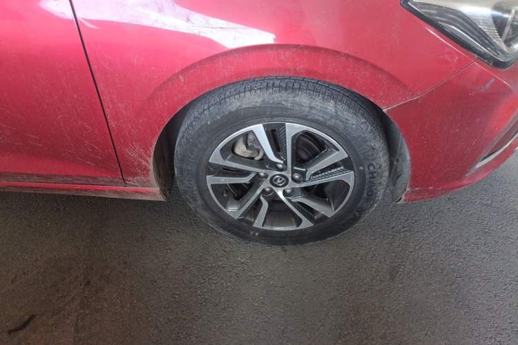 Used CHANGAN Eado 2018 1.6L GDI Manual Fashion Edition Right Front Wheel Hub