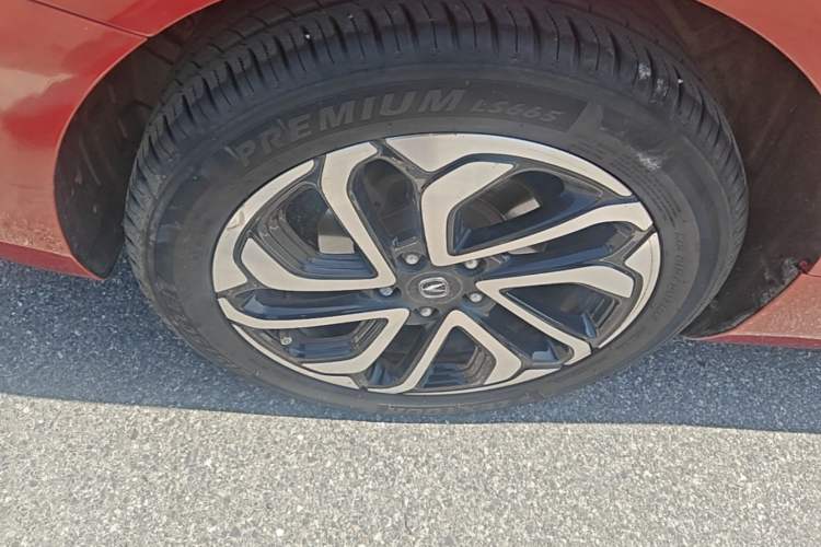 Used CHANGAN Eado 2018 1.6L GDI Manual Prestige Model Right Rear Wheel Hub