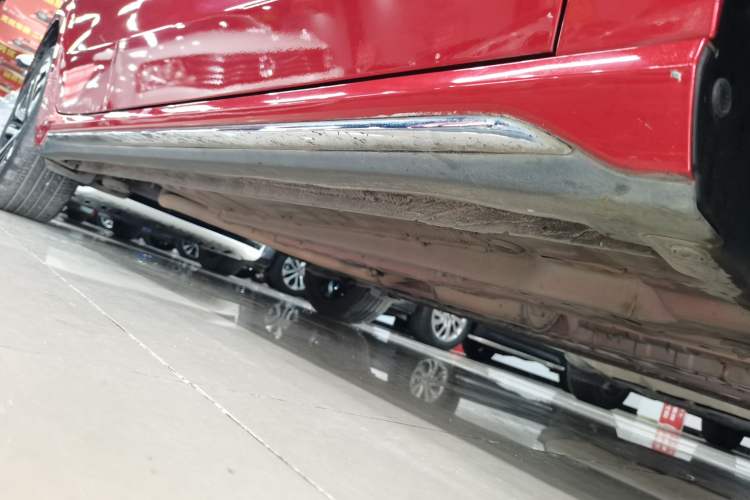 Used CHANGAN Eado 2018 1.6L GDI Automatic Trendy Model China V Standard Right Side Sill