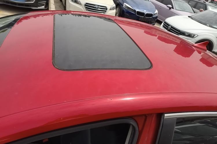 Used CHANGAN Eado 2018 High-Energy Edition 1.6L GDI Automatic Pioneer Model China V Standard Roof