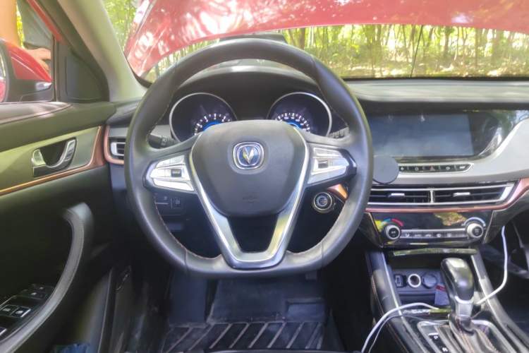 Used CHANGAN Eado 2018 1.6L GDI Automatic Trendy Model China V Standard Steering Wheel