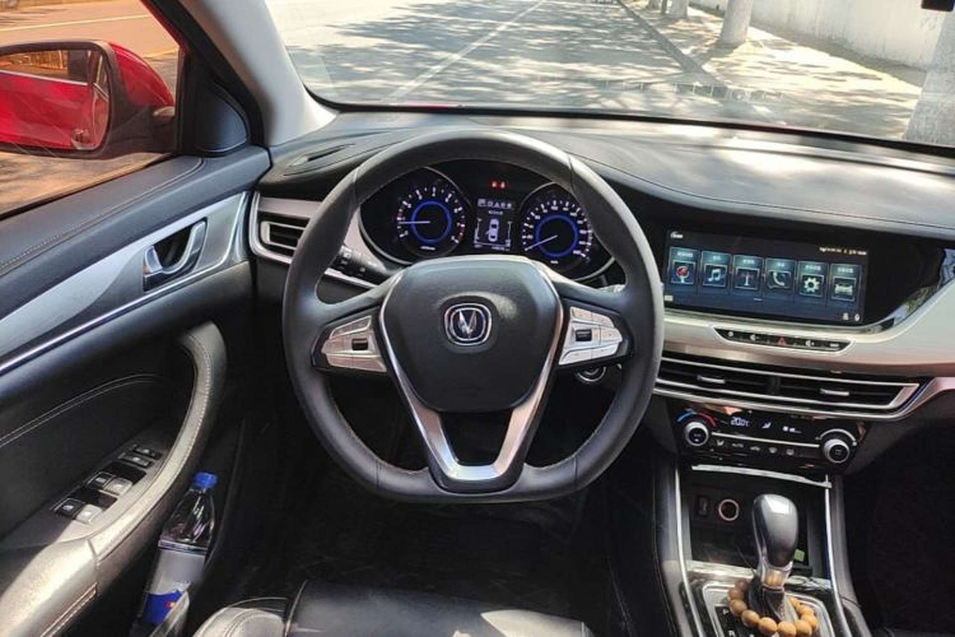 Used CHANGAN Eado 2018 High-Energy Edition 1.6L GDI Automatic Pioneer Model China V Standard Steering Wheel