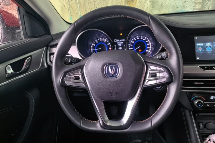 Used CHANGAN Eado 2018 1.6L GDI Manual Fashion Edition Steering Wheel
