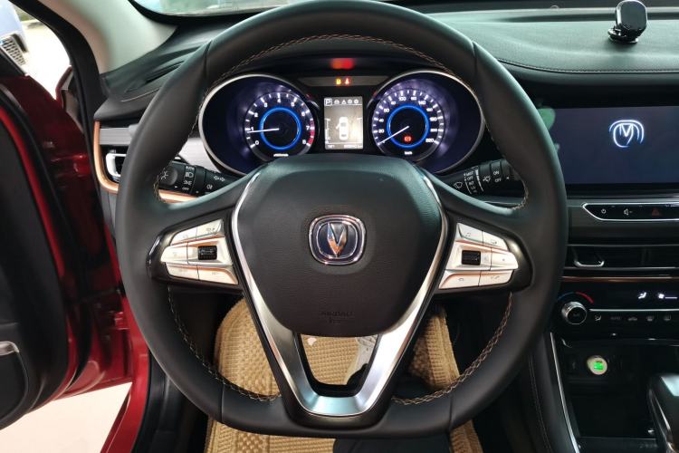Used CHANGAN Eado 2018 1.6L GDI Automatic Trendy Model China V Standard Steering Wheel