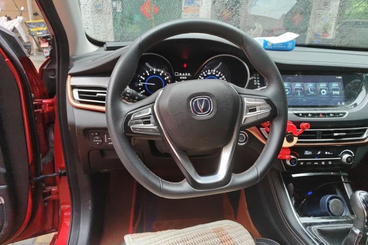 Used CHANGAN Eado 2018 1.6L GDI Manual Trendy Model China V Standard Steering Wheel