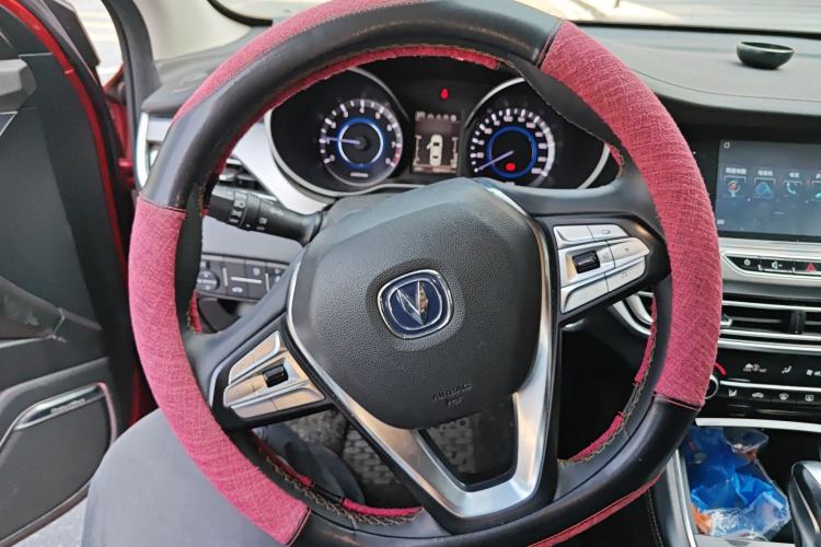 Used CHANGAN Eado 2018 1.6L GDI Automatic Fashion Edition Steering Wheel