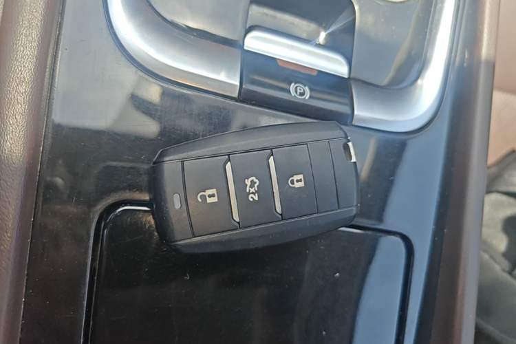 Used CHANGAN Eado 2018 1.6L GDI Manual Prestige Model Vehicle Key
