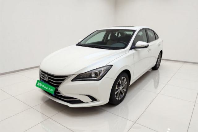 CHANGAN Eado 2018 High-Energy Edition 1.6L GDI Automatic Pioneer Model China V Standard usado