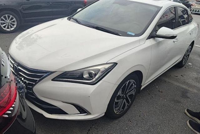 Used CHANGAN Eado 2018 1.6L GDI Automatic Prestige Model