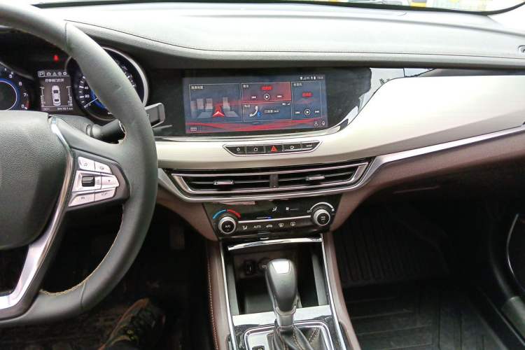 Used CHANGAN Eado 2018 1.6L GDI Automatic LingShang Model Audio And AC Panel