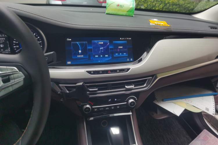 Used CHANGAN Eado 2018 High-Energy Edition 1.6L GDI Automatic Zhenfeng Model China V Standard Audio And AC Panel