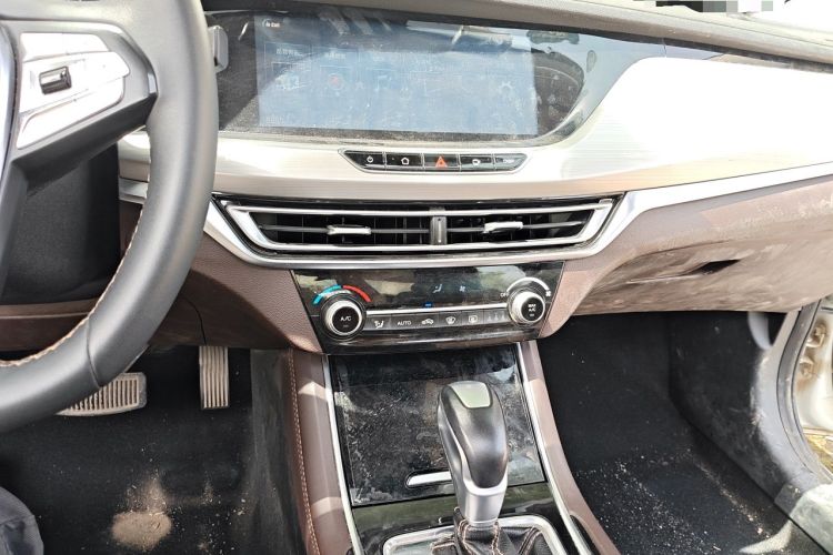 Used CHANGAN Eado 2018 1.6L GDI Automatic LingShang Model Audio And AC Panel