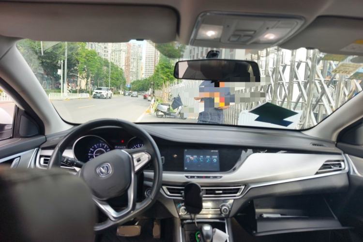 Used CHANGAN Eado 2018 High-Energy Blue-Drive 1.6L GDI Automatic Jingfeng Model Center Console