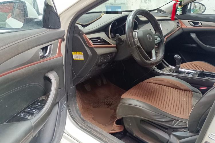 Used CHANGAN Eado 2018 1.6L GDI Manual Trendy Model China V Standard Driver Seat
