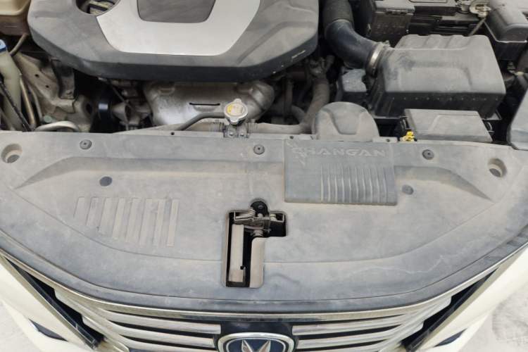 Used CHANGAN Eado 2018 1.6L GDI Manual Fashion Edition Engine Bay