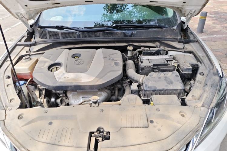 Used CHANGAN Eado 2018 1.6L GDI Manual Trendy Model China V Standard Engine Bay