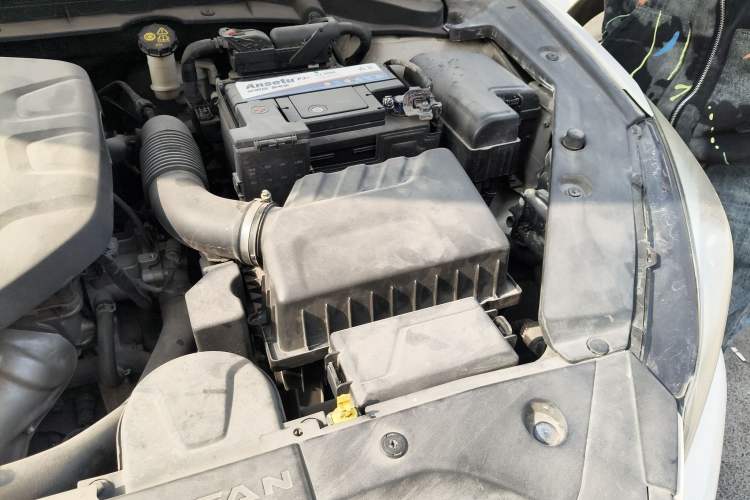 Used CHANGAN Eado 2018 1.6L GDI Manual Fashion Edition Engine Bay Left