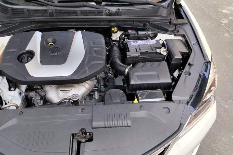 Used CHANGAN Eado 2018 1.6L GDI Manual Fashion Edition Engine Bay Left